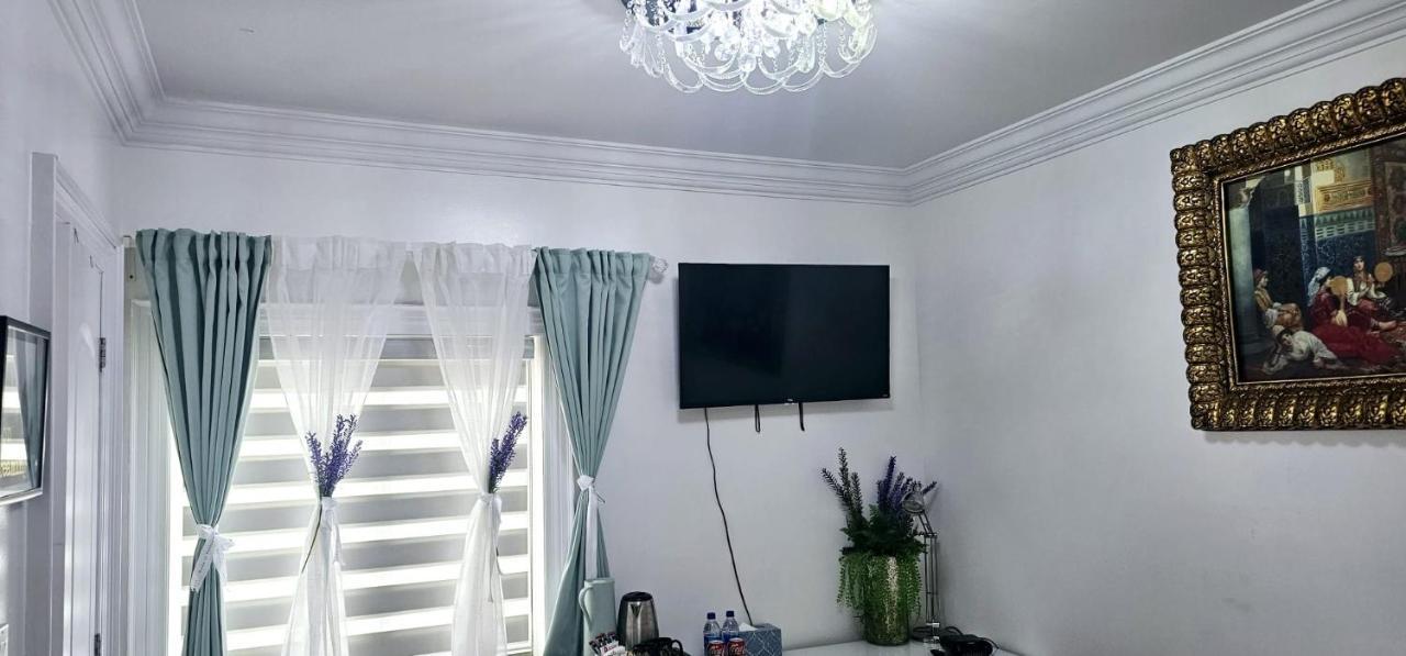 Lilen'S Home Торонто Екстериор снимка